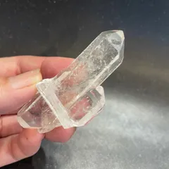 パキスタン産ファーデンクォーツクラスター116g 純白透明ザクザク氷のよう