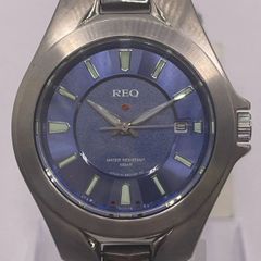 ◎【✨定価28,000円✨】REQ　新品　美品　リコー　腕時計　チタン　サファイアガラス　スポーツ用防水　チタニウム　メンズ　男性　メタル　メタリック　金属　ベルト　ケース　文字盤　丸形　ラウンド　カラー　青　ブルー　クォーツ式　電池
