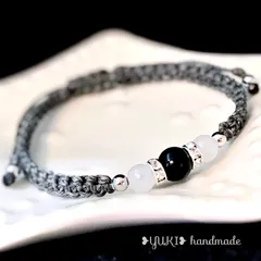 アンクレット or ブレスレット 天然石【オニキス+ホワイト翡翠+Sロンデル】