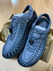 2025年最新】keen ユニーク グレーの人気アイテム - メルカリ