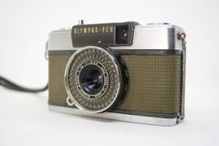 ★実用品★OLYMPUS オリンパス PEN EE-2