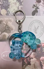 レジン　ハンドメイド　♡クマキーホルダー