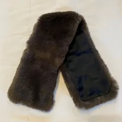 MT0366 【送料無料】　★新品未使用★  ショートマフラー　フェイクボア　ブラック　レディース　首巻　ファー　ネックウォーマー　暖か　FREE SIZE 秋　冬