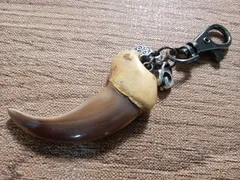 ヒグマの爪キーホルダー ｜ ふるさと納税 ｜ モンベル