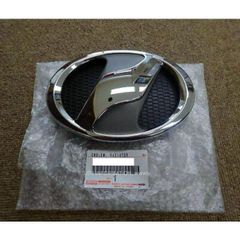 レクサス グリル エンブレム VXFA50 LS500 53141-50061 - メルカリ
