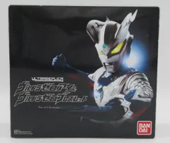 バンダイ ウルトラレプリカ ウルトラマンゼロ ウルトラゼロアイ&ウルトラゼロブレスレット