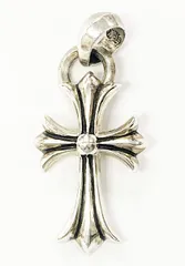 【鑑定済】クロムハーツ スモールCHクロス ベイル PAVEダイヤシルバー 楽天市場】CHROME HEARTS(クロムハーツ) CH CRS SML WBALE PD