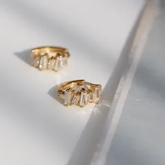 ピアス czダイヤ ゴールド シルバー925 高級感 最新 シンプル ブライダル 日常 大人 人気 可愛い 優雅 水晶風 素敵 新生活