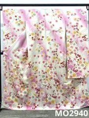 振袖 豪華 銀通し 刺繍 金彩 紋意匠 柄八掛 身丈164cm MO2940