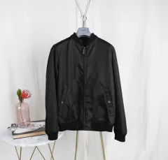 PRADA プラダ ナイロンジャケット ブルゾン サイズ50 ブラック フード付 Re-Nylon ブルゾンジャケット | PRADA