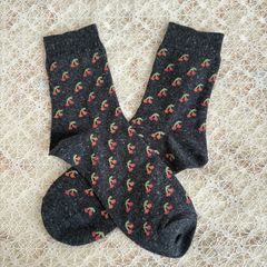 ブラックのさくらんぼソックス リネン混糸