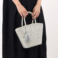 【クーコ COOCO】タッセル付 メタリック フィルム カゴバッグ かごバッグ シルバー