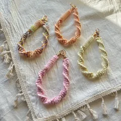 春色カラー✴︎マクラメストラップ