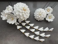 つまみ細工　髪飾り　ちりめん　花嫁　結婚式　白無垢　成人式　卒業式　華やか