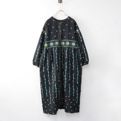 マーブルシュッド 花束柄 刺繍 かわいい ワンピース 秋冬春 グレー 大人女子におすすめ！刺繍ワンピースの魅力 | marble SUD