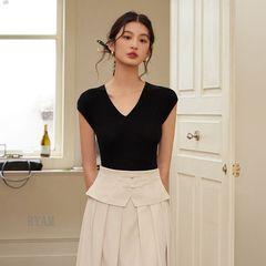 サマーニット レディース 夏 ニット トップス 薄手 上品 プルオーバー Vネック リブニット フレンチスリーブ リブ カジュアル フェミニン ベーシック 無地 着回し ストレッチ manci03