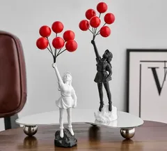 2025年最新】banksy フィギュアの人気アイテム - メルカリ