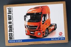 イタレリ IVECO Hi-Way E5 Abarth 1:24 未開封 未組立 - メルカリ