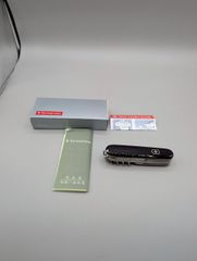 【未使用】VICTORINOX ビクトリノックス ハントマン ブラック マルチツール 1.3713.3