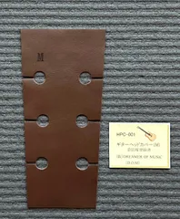 ギターヘッドカバー 001 Martin用(茶) 弦交換ヘッド保護シートのサムネイル