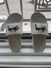 ★NIKE×ステューシー　ベナッシ　ブラック28センチ★ STUSSY NIKE BENASSI 28㎝ 10 ブラック ベナッシ 新品 - メルカリ