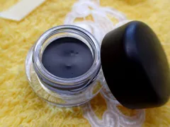 未使用品　MAC マック 　プロロングウェアフルイッドライン　ジェルアイライナーアンド ブロウ ジェル   01 ブラックトラック