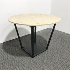 KOKUYO 丸型ハイテーブル カウンターテーブル イス 4脚セット KOKUYO 丸型ハイテーブル カウンターテーブル イス 4脚セット - メルカリ