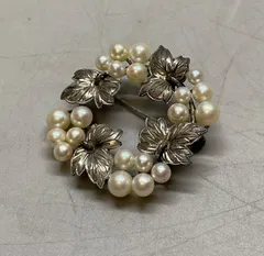 SN291 葉っぱ リース パール シルバー ブローチ 重さ 9.8g