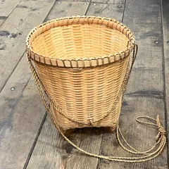 ヴィンテージ ラフ族 タイ 籠 かご カゴ 脚付き バンブー 竹