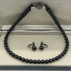 4XJU93LssfQiu4RQH2pKaP.jpg@jpg