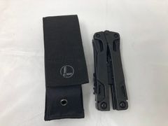 ◆レザーマン　マルチツール　ブラック　ケース付き　中古◆17668★