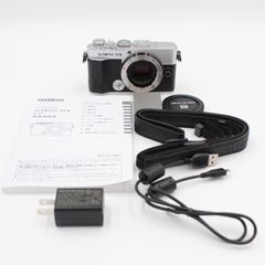 ショット数449回。★新品級★ OLYMPUS オリンパス PEN E-P7 ボディ シルバー