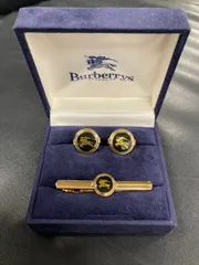 【BURBERRYS】バーバリー　ネクタイピン　カフスセット　ケース入り　美品