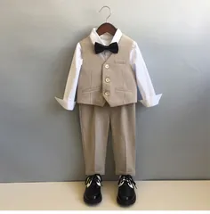 フォーマルスーツ 男の子 4点セット ベスト+パンツ+ボウタイ+コサージュ 子供服 キッズ 入園式 入学式 卒業式 演出 冠婚葬祭