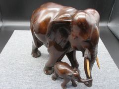 中国 唐木紫壇製 獣骨象嵌装飾 インド象 置物 V R4905B - メルカリ