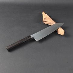 職人仕様・家庭用にも最適 切付牛刀 両刃包丁 7寸（刃渡り210mm）普通表面仕上げ 本刃付け 黒檀黒水牛角八角柄 和牛刀 洋包丁