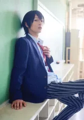 【中古】生写真(男性) 木戸邑弥(荒北靖友)/膝上・制服・座り・左手胸・キャラクターショット/舞台『弱虫ペダル』～箱根学園新世代、始動～トレーディングブロマイド