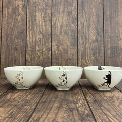 波佐見焼　茶碗　菊祥陶器　ぶら下がり猫