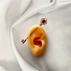 36：インダストリアル 【鍵】 ボディピアス 鍵 インダス ストレートバーベル ロングバーベル ゴージャス 可愛い ボディピ 14G 赤