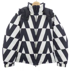 ヴァレンティノ VALENTINO ダウンジャケットのサムネイル