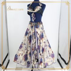 【ベリーダンス用 オリエンタル衣装】ネイビー ビーズ ラメ 花柄 紺 アイボリー シルバー フリル レース スリット 華やか セットアップ 上下 トップス スカート アクセサリー 綺麗 きれいめ おしゃれ エレガント 大人っぽい ステージ 舞台 ダンスウェア