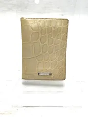 FURLA フルラ 二つ折り カードケース パスケース 芽衣石れ 型押しレザー ベージュ W8 H11