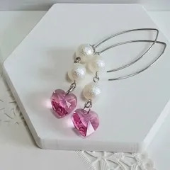 コットンパールとスワロフスキービーズハート型ピアス