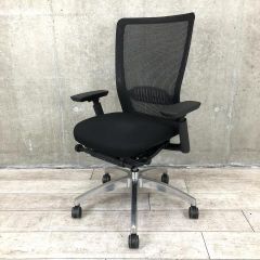 [中古]オフィスチェア(椅子)肘付ハイバックチェア！[ECB]