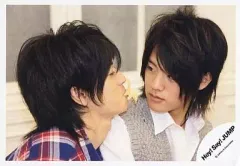 【中古】生写真(ジャニーズ) Hey! Say! JUMP/中島裕翔・岡本圭人/横型・顔アップ・中島口にポテトチップス/公式生写真