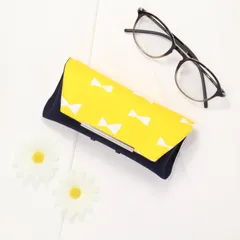 【rib.Y】ちょうどいいが見つかる★ セミハード シンプル眼鏡ケース 北欧柄 黄色リボン 受注生産 14日以内に発送