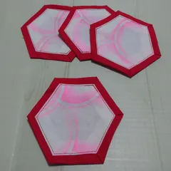 コースターNo.8　白・ピンク×赤