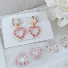 スワロフスキーx 揺れるハート　キラキラ　可愛い　結婚式　お呼ばれ　可愛い　イヤリング　ピアス
