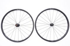 DT SWISS RR511 dbリム x DURA-ACE 前輪 - メルカリ