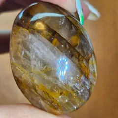 ヒマラヤ水晶 ゴールデンヒーラー 114g 専用台座付き 成長線 接合線